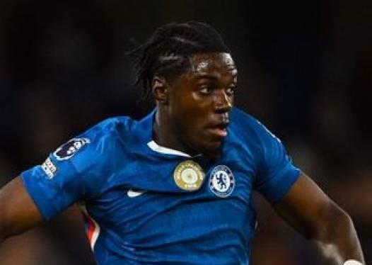 bwin-记者：埃苏戈和拉维亚的长期缺阵是切尔西想要道路的原因之一